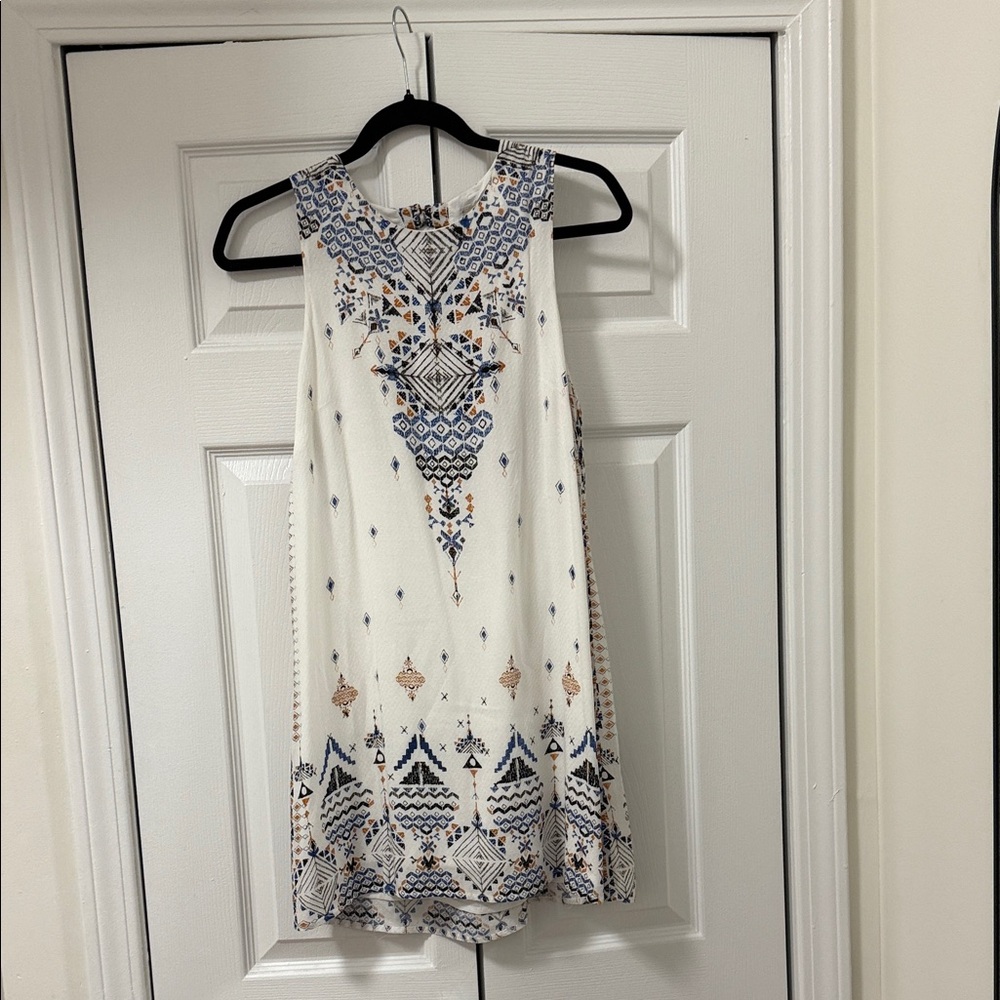 Ecote White and Blue Geometric Mini Dress